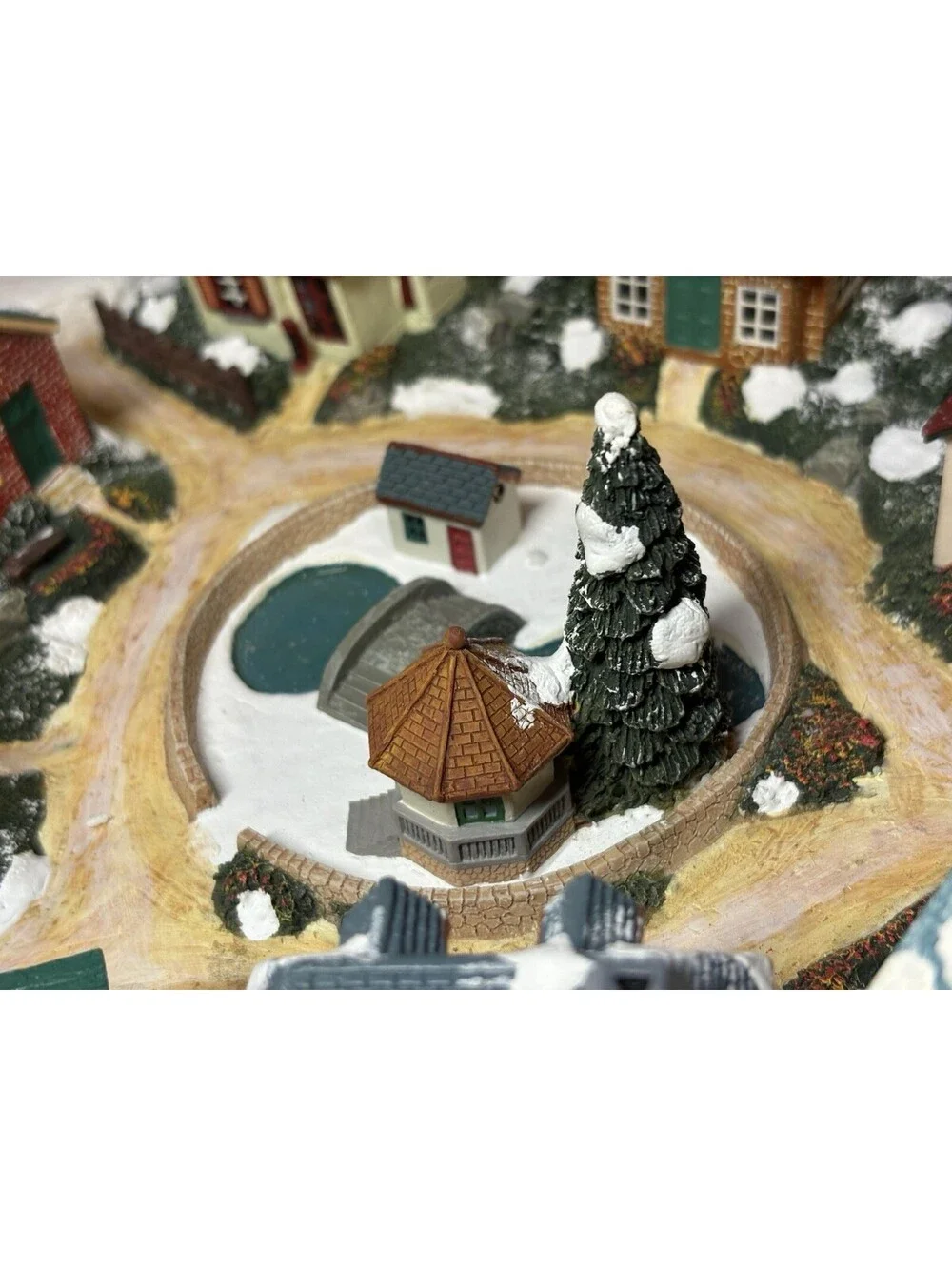 Vintage Simson Giftware Christmas Village Lighted Display Removable Houses